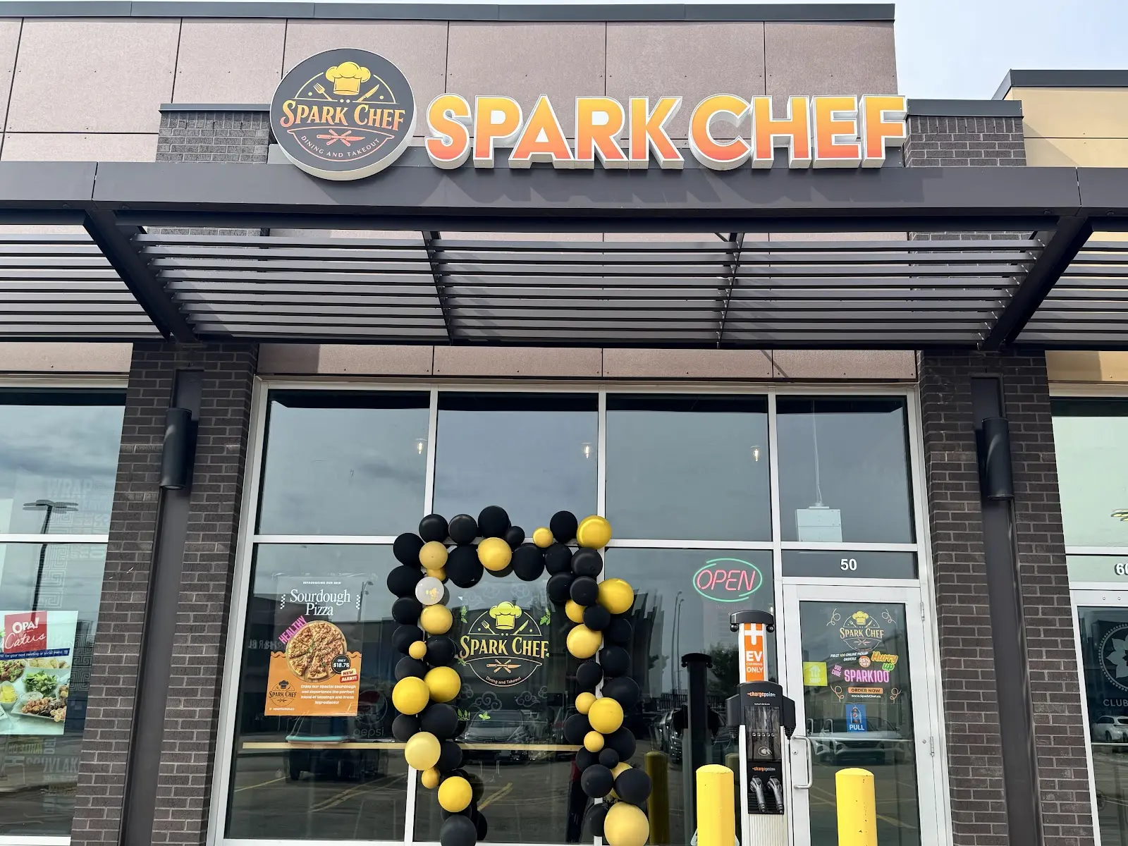 Spark Chef Dining & Takeout pizza and comfort food ready for pickup in Sherwood Park
